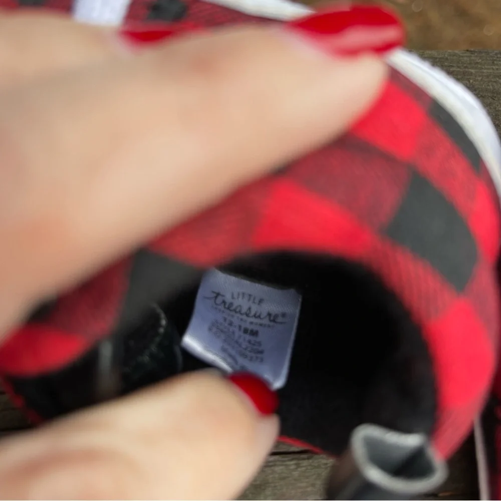 Little Treasure Buffalo Plaid Toddler Shoes, Size 12-18 Months